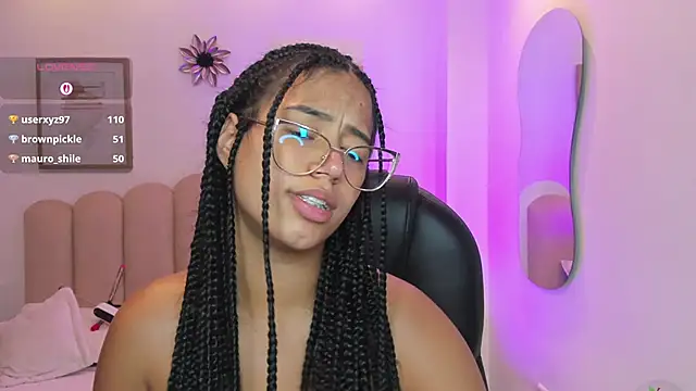 raven_stonee Pertunjukan Webcam