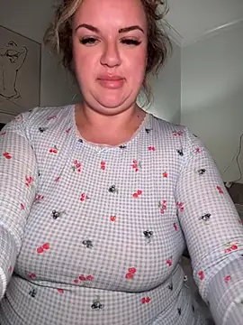 Chat XXX en directo de Scottish_Milf_Bella_xo