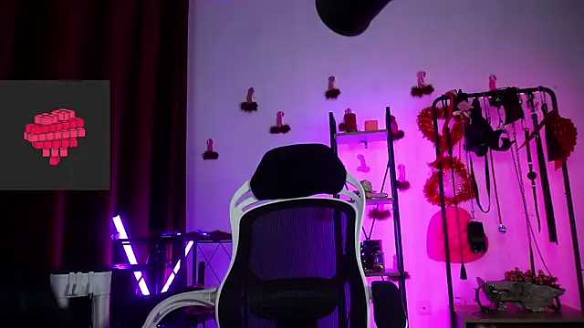 Chat XXX en directo de CyberXGoddess