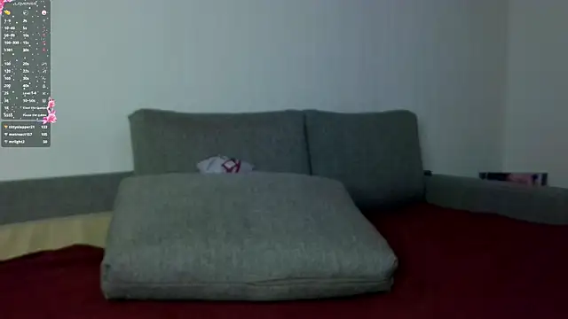 LolaVibe élő XXX-chatje