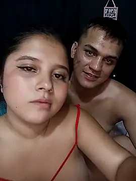Salome_Vivas Adlı Modelin Canlı XXX Sohbeti