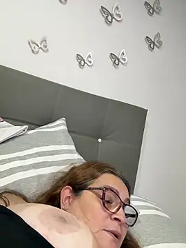 ANTONELLA_VIOLETA_ Chat XXX in diretta