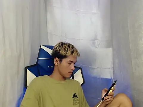 riks_tyler Live XXX-chat