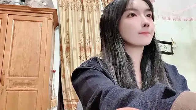 Nery_Asian Adlı Modelin Canlı XXX Sohbeti