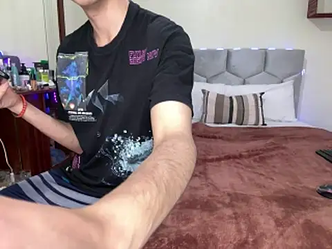 Chat +18 de anwarlovemaroc ao vivo