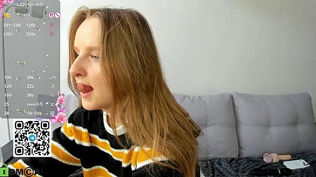 Rina_Panic Adlı Modelin Canlı XXX Sohbeti