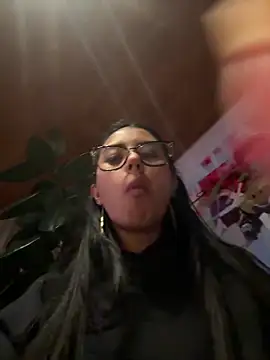 Victoria_alson 现场XXX聊天