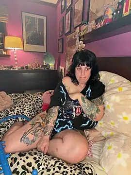 kitkathecartoonclown 现场XXX聊天