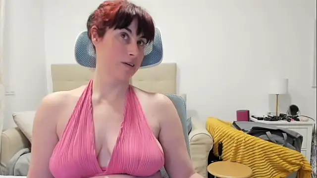 XXX chat uživo modela emmita69_