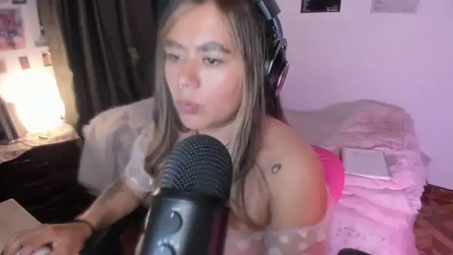 Živý XXX chat StephaniFox