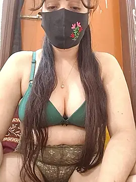 Saanvi-Sen Adlı Modelin Web Kamerası Şovu