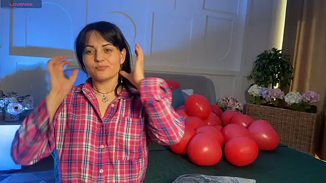 Chat XXX Live _SilkyShadow_