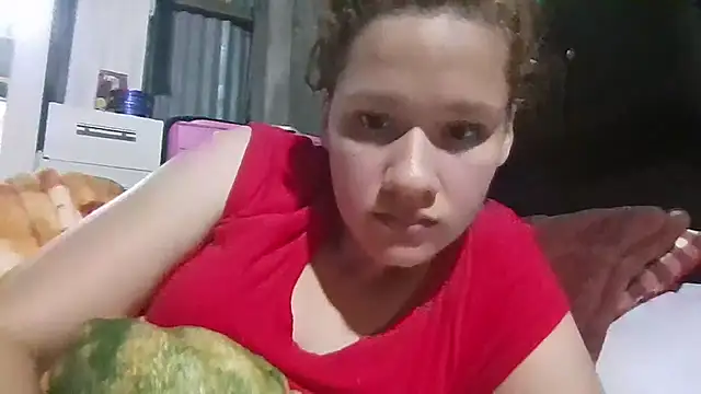 Jessy2000NS 即時 XXX 聊天