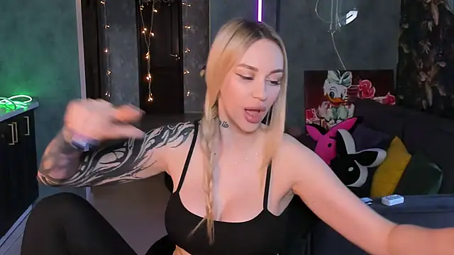 Blckmirrorr live XXX chat