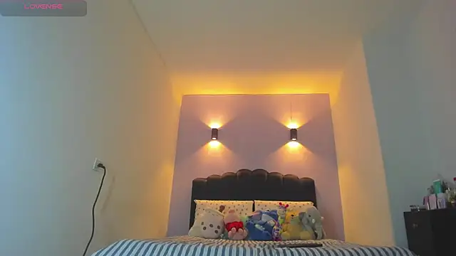 XXX chat uživo modela Sofia_Clauss_