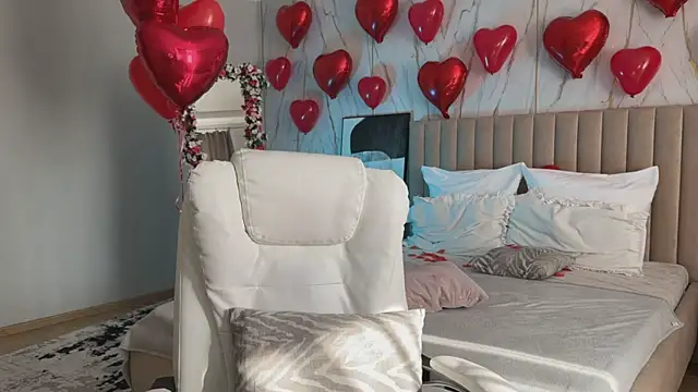 _Vikky_Moon_ Live XXX Chat