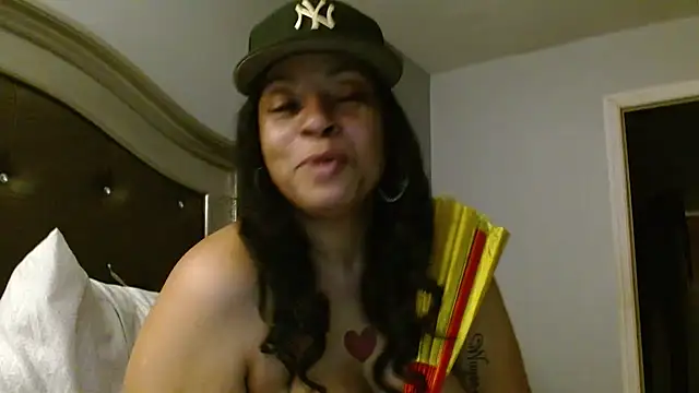 MSweetLindaParks Adlı Modelin Canlı XXX Sohbeti