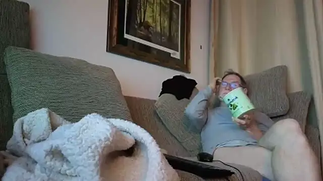 CDforU: διαδικτυακό σόου στην κάμερα