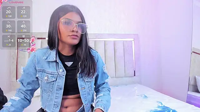 A_Moretti__ live XXX chat