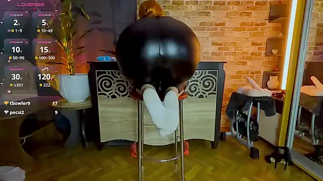 JosephinaBlack Adlı Modelin Canlı XXX Sohbeti