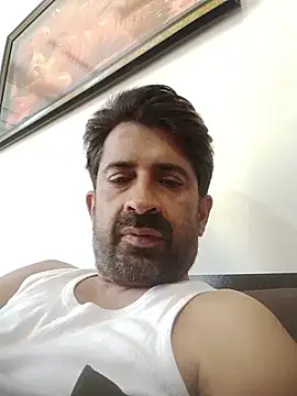 Chat +18 de XxX_KING30 ao vivo