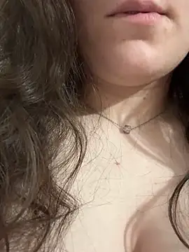 OliLinda 在線直播表演