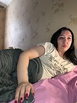 Naughtbaby_2025 – Naživo XXX chat