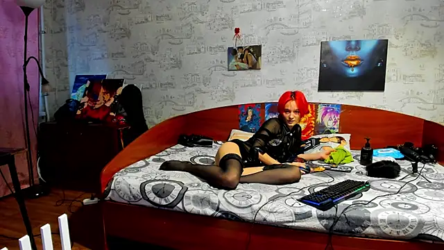 Chat XXX en directo de KagamiTayga