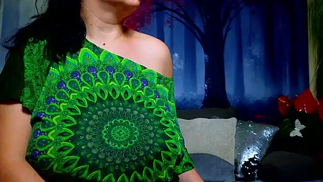 XXX chat uživo modela ElizabethEven