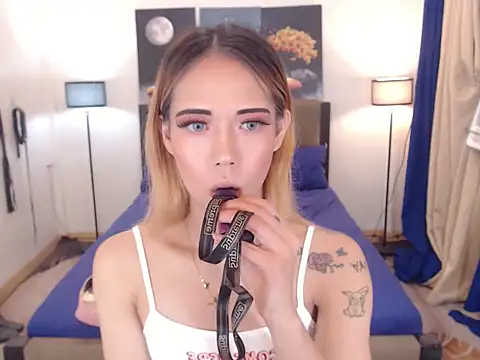 Chat +18 de PreciousAmore ao vivo