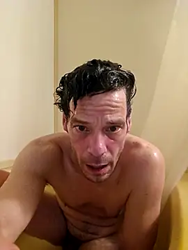 chosen923: διαδικτυακό σόου στην κάμερα