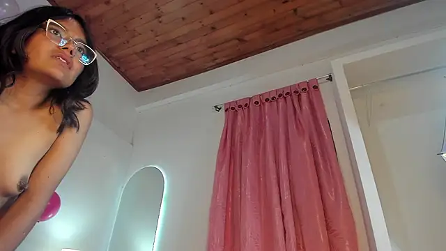 XXX chat uživo modela luna_velveth