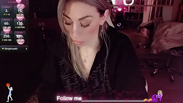 Živý XXX chat AnnieGOld_