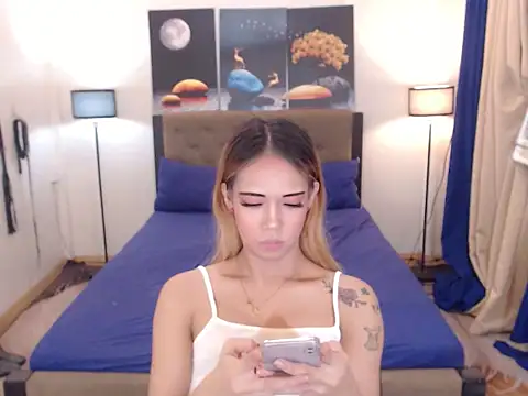 PreciousAmore Pertunjukan Webcam