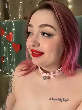 KellyMoors live XXX chat