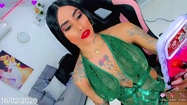 Nella_DollsのライブXXXチャット