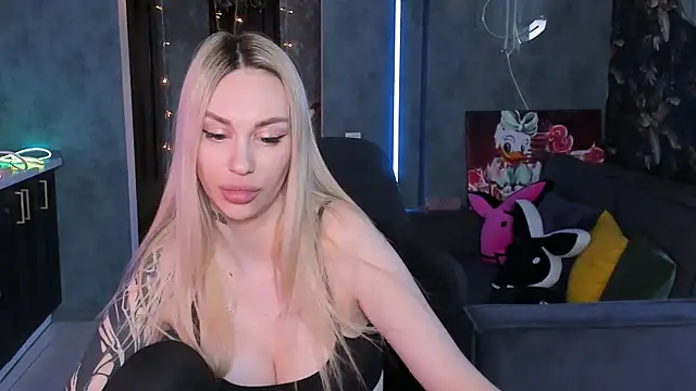 Blckmirrorr Live XXX Chat