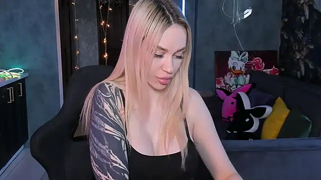 Blckmirrorr Live XXX-chat