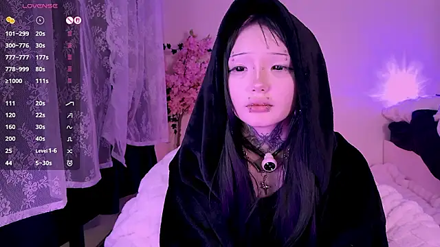 Chat +18 de Lein_Bone ao vivo