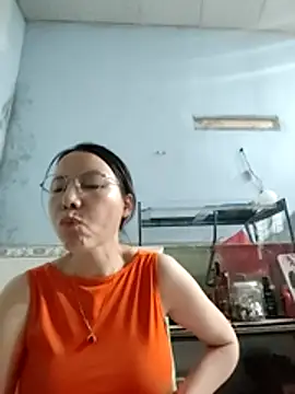 Sembang XXX Secara Langsung Famrita