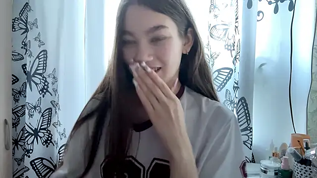 Cuteviola Chat XXX in diretta