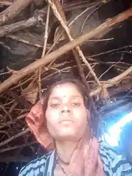 Juhi_Chanwla Pertunjukan Webcam