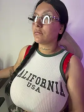 Miia__Taylor: απευθείας συνομιλία ΧΧΧ