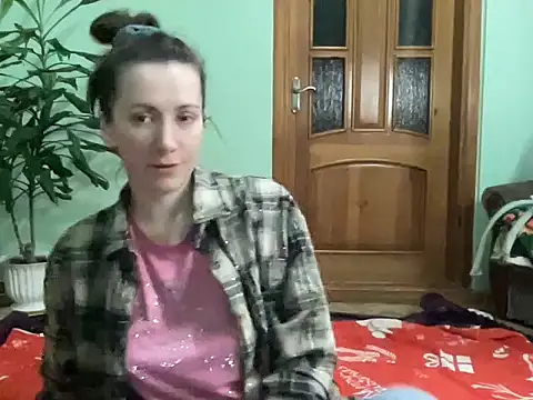 AngelTough20: διαδικτυακό σόου στην κάμερα