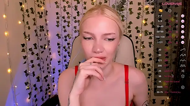 AnyaTaylor_のライブXXXチャット