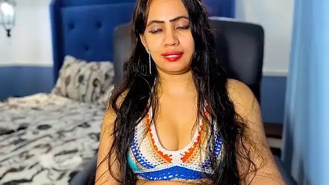 دردشة FannyXhot الجنسية المباشرة