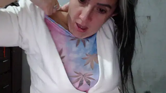 DeepAnal07 live XXX chat