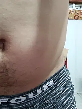 Bradd_32 Show Webcam