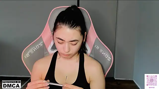 Онлайн чат XXX MeilideQian1