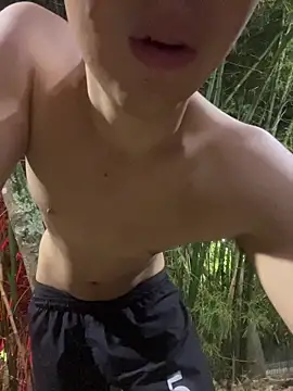 Liam_Moss élő XXX-chatje